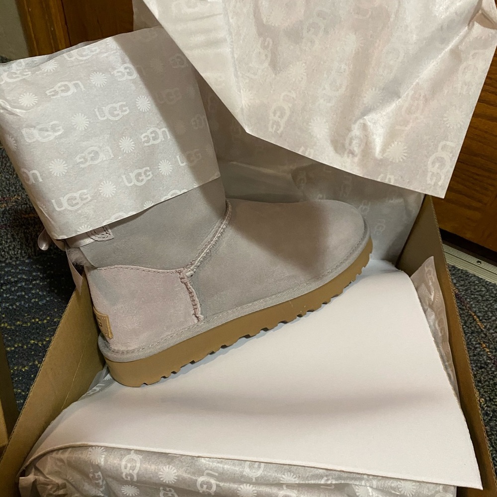 Ugg Bailey Bow 2 boots